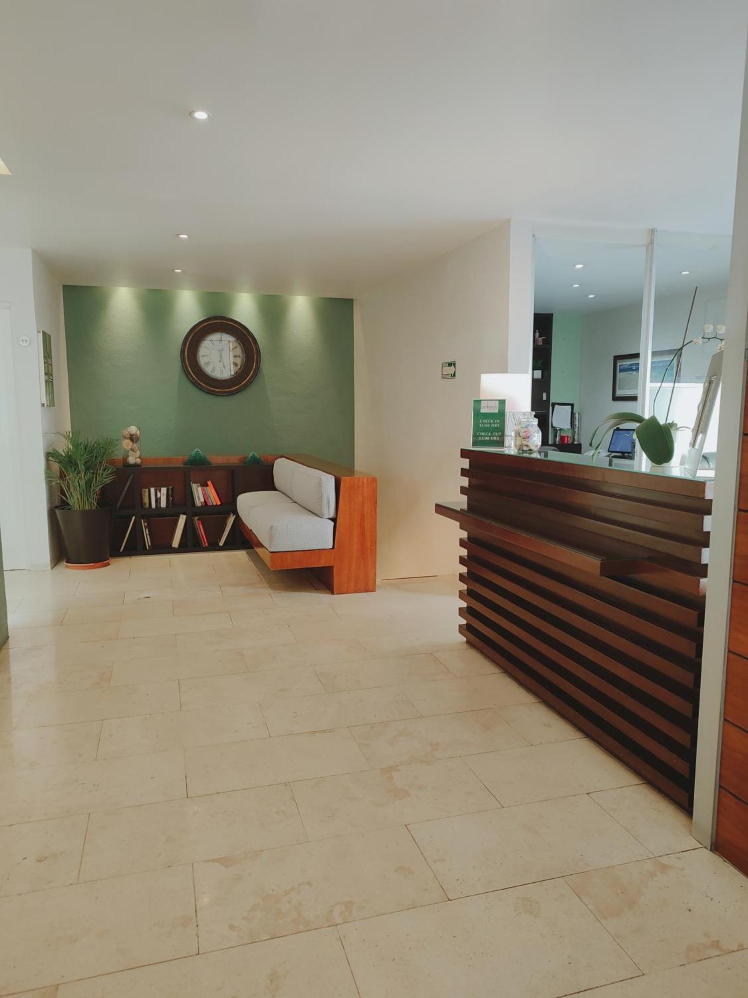 Lombardo Suites เม็กซิโกซิตี้ ภายนอก รูปภาพ